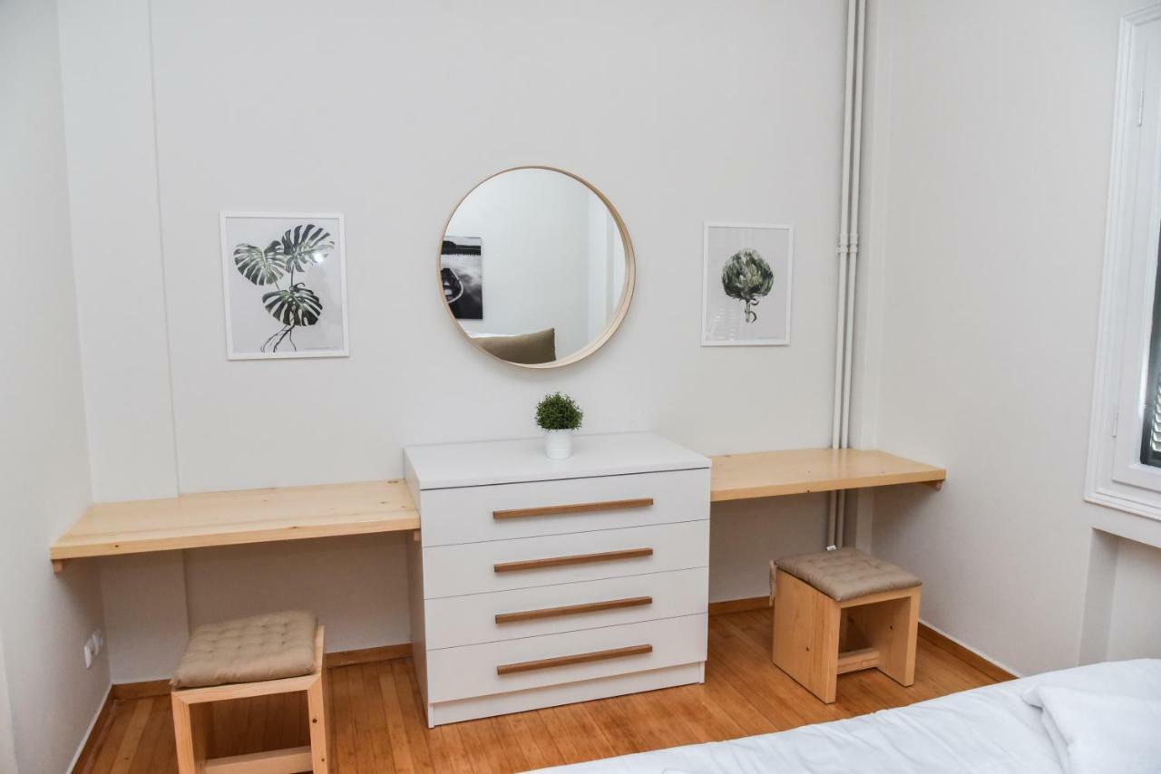 Warm Apartment At Exarchia 1 Bed 2 Pers Atenas Exterior foto